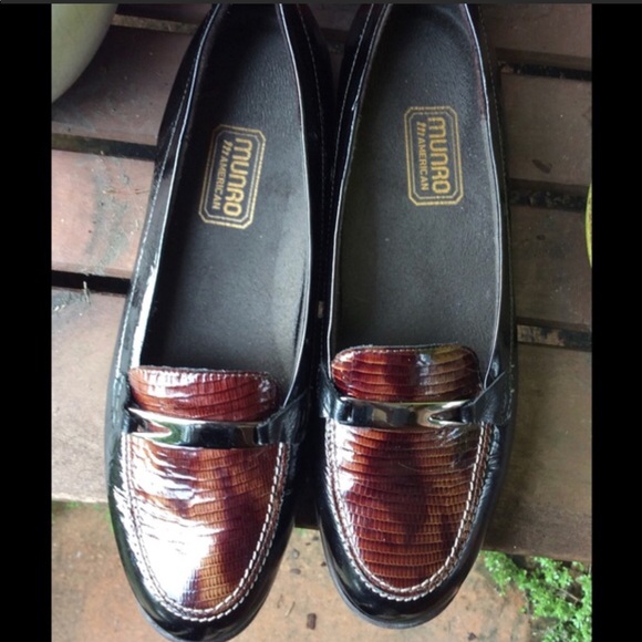 munro loafers